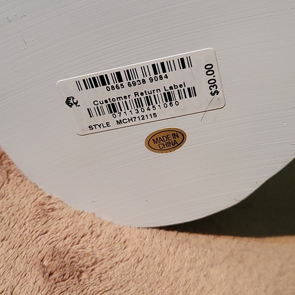 Holiday Snowman snow globe soap/Lotion Dispenser. - Picture 4 of 4